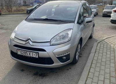 Фото Citroen C4 Picasso