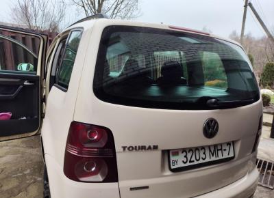 Фото Volkswagen Touran