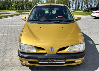 Фото Renault Megane