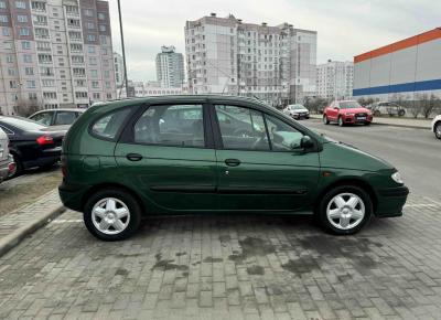 Фото Renault Scenic