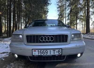 Фото Audi A8