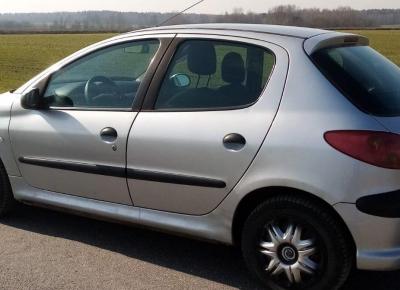 Фото Peugeot 206