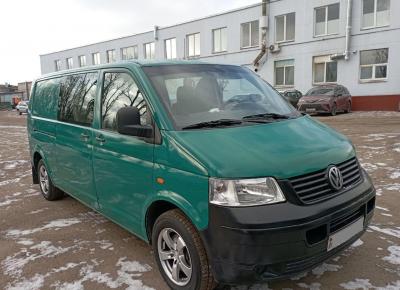 Фото Volkswagen Transporter