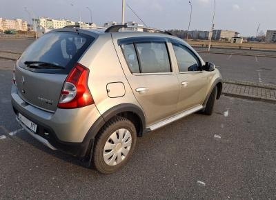 Фото Renault Sandero