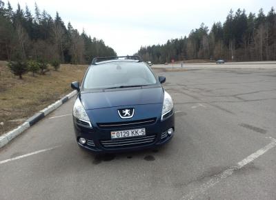 Фото Peugeot 5008