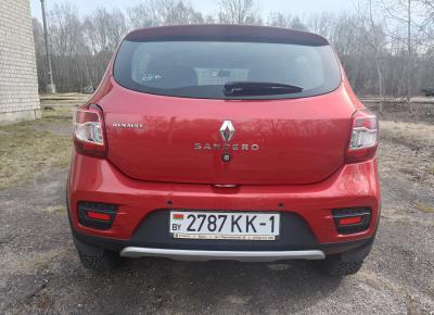 Фото Renault Sandero