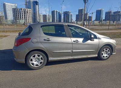 Фото Peugeot 308