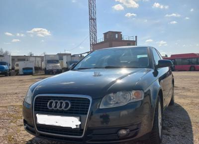 Фото Audi A4