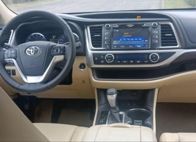 Фото Toyota Highlander