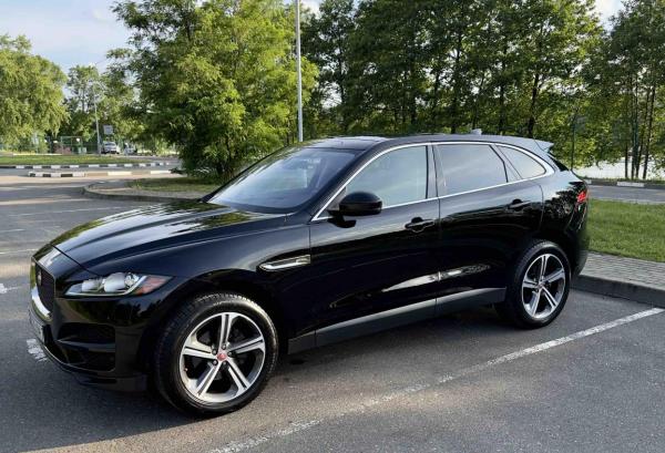 Jaguar F-Pace, 2018 год выпуска с двигателем Бензин, 100 076 BYN в г. Минск