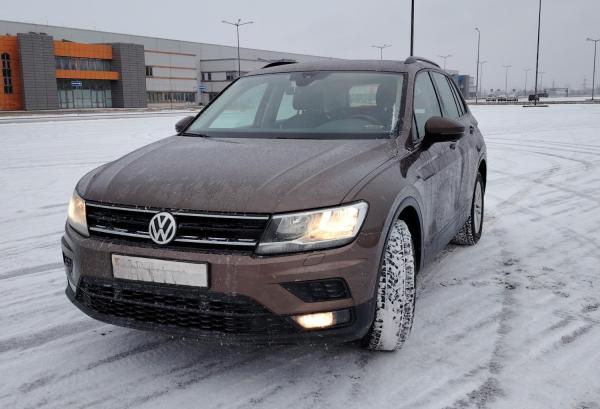 Volkswagen Tiguan, 2019 год выпуска с двигателем Бензин, 66 717 BYN в г. Минск