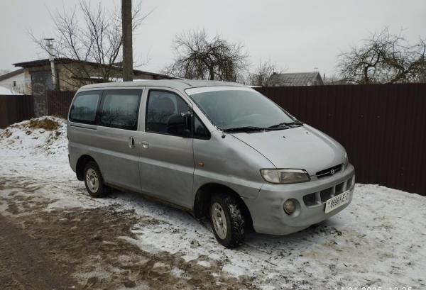 Hyundai H-1, 1998 год выпуска с двигателем Газ/бензин, 10 000 BYN в г. Витебск