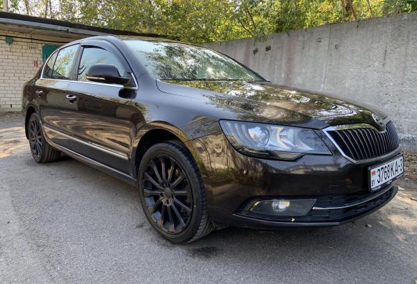 Skoda Superb, 2013 год выпуска с двигателем Бензин, 38 664 BYN в г. Мозырь