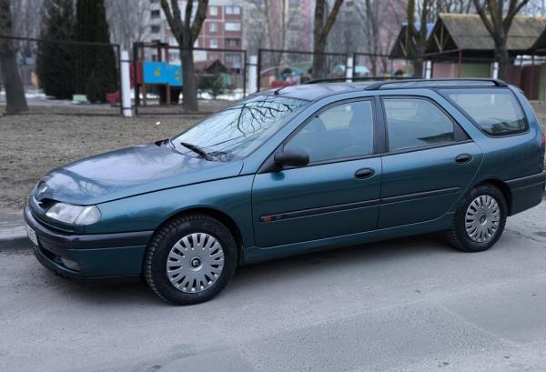 Renault Laguna, 1996 год выпуска с двигателем Бензин, 8 414 BYN в г. Минск