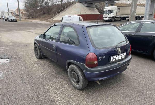 Opel Corsa, 1998 год выпуска с двигателем Бензин, 2 909 BYN в г. Минск