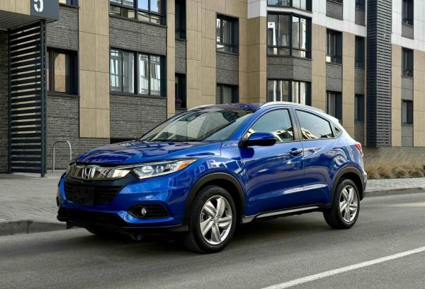 Honda HR-V, 2020 год выпуска с двигателем Бензин, 66 307 BYN в г. Минск