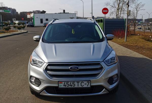 Ford Escape, 2017 год выпуска с двигателем Бензин, 54 987 BYN в г. Минск