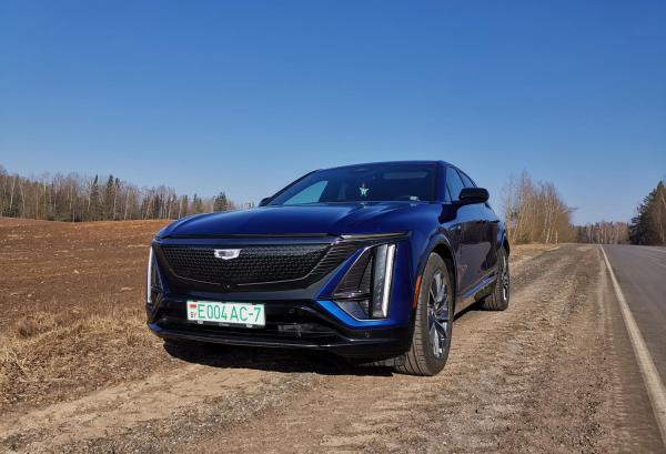 Cadillac Lyriq, 2023 год выпуска с двигателем Электро, 160 622 BYN в г. Минск