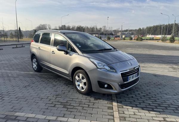 Peugeot 5008, 2015 год выпуска с двигателем Дизель, 41 602 BYN в г. Минск