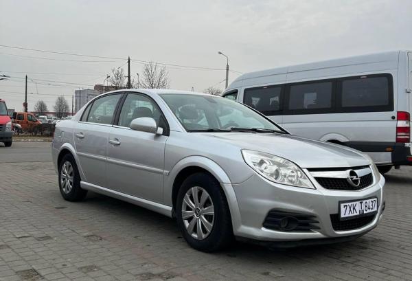 Opel Vectra, 2007 год выпуска с двигателем Бензин, 18 261 BYN в г. Минск