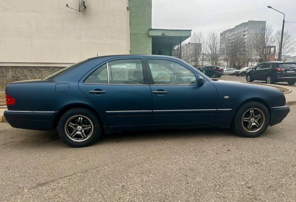 Mercedes-Benz E-класс, 1997 год выпуска с двигателем Бензин, 9 611 BYN в г. Минск