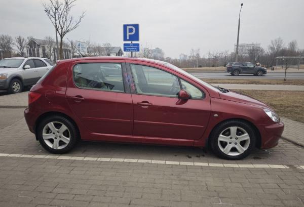 Peugeot 307, 2001 год выпуска с двигателем Бензин, 13 135 BYN в г. Минск