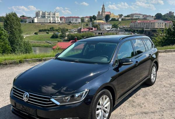 Volkswagen Passat, 2018 год выпуска с двигателем Дизель, 49 879 BYN в г. Минск