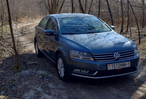 Volkswagen Passat, 2012 год выпуска с двигателем Бензин, 33 310 BYN в г. Брест