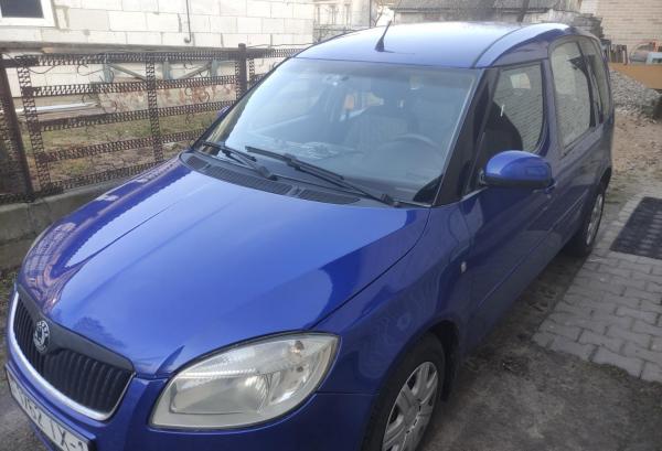 Skoda Roomster, 2008 год выпуска с двигателем Бензин, 18 999 BYN в г. Брест