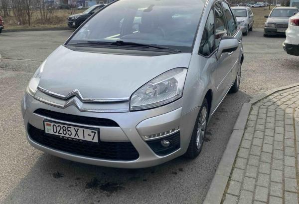 Citroen C4 Picasso, 2011 год выпуска с двигателем Дизель, 33 310 BYN в г. Минск