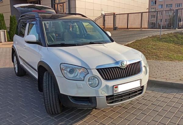 Skoda Yeti, 2013 год выпуска с двигателем Бензин, 34 554 BYN в г. Минск