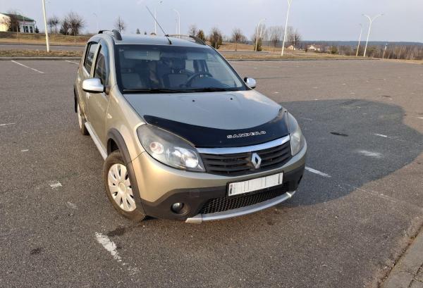 Renault Sandero, 2012 год выпуска с двигателем Бензин, 21 557 BYN в г. Ивацевичи