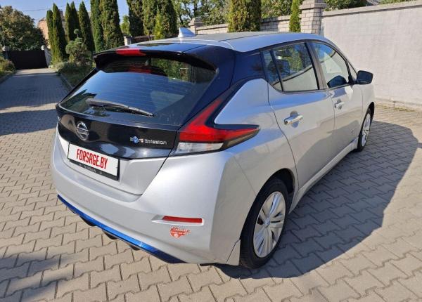 Nissan Leaf, 2018 год выпуска с двигателем Электро, 44 160 BYN в г. Минск