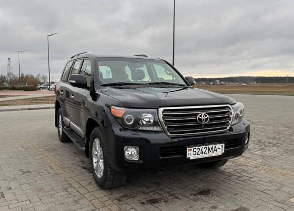 Toyota Land Cruiser, 2015 год выпуска с двигателем Дизель, 135 337 BYN в г. Иваново