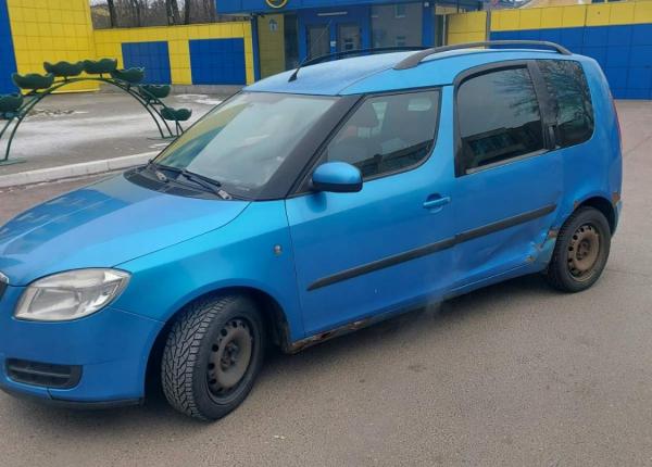 Skoda Roomster, 2009 год выпуска с двигателем Бензин, 9 667 BYN в г. Минск