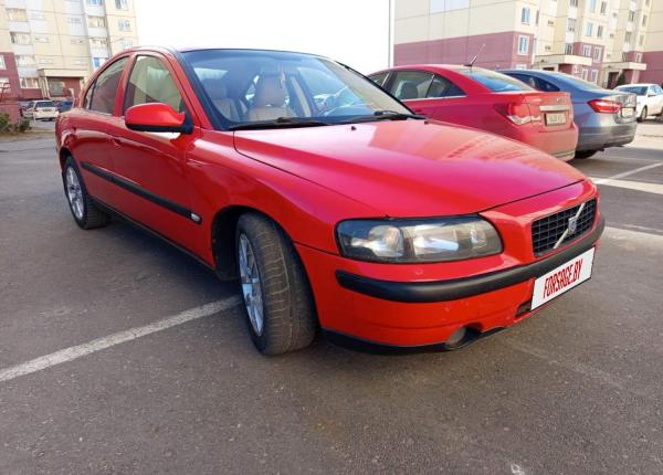 Volvo S60, 2002 год выпуска с двигателем Бензин, 12 550 BYN в г. Минск