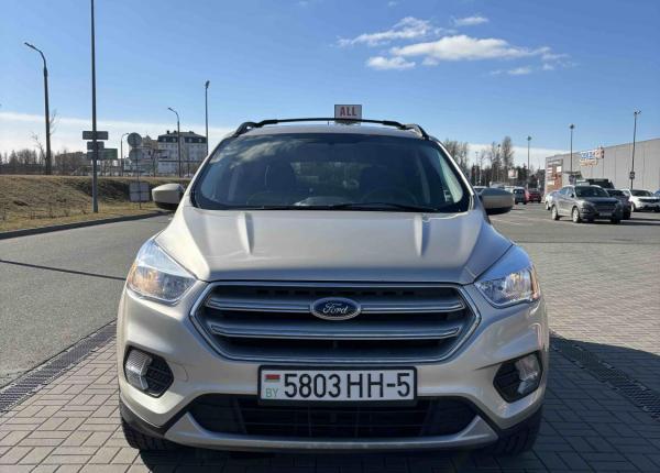 Ford Escape, 2017 год выпуска с двигателем Бензин, 47 057 BYN в г. Минск