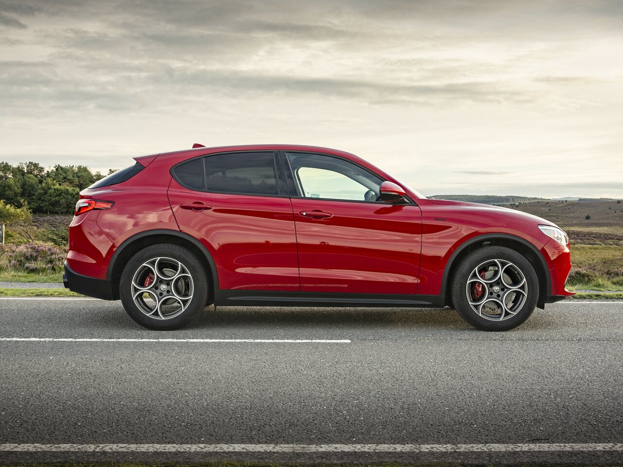 Фото Alfa Romeo Stelvio I Рестайлинг