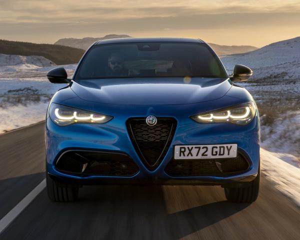 Фото Alfa Romeo Stelvio I Рестайлинг 2 Внедорожник 5 дв.