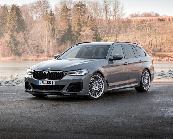 Фото Alpina B5 G30/G31 Рестайлинг Универсал 5 дв.