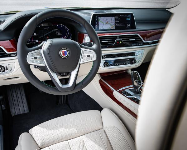 Фото Alpina B7 G12 Рестайлинг Седан