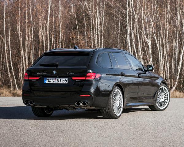 Фото Alpina D5 G30/G31 Рестайлинг Универсал 5 дв.