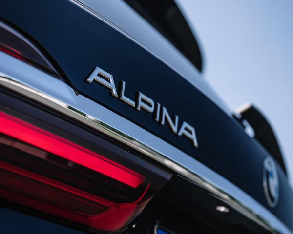 Фото Alpina XB7 G07 Внедорожник 5 дв.