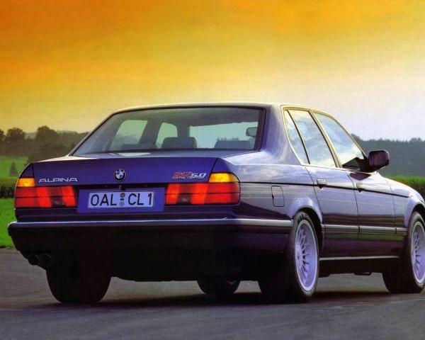 Фото Alpina B12 E32 Седан