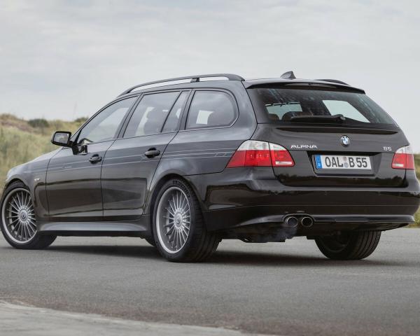 Фото Alpina B5 E60/61 Рестайлинг Универсал 5 дв.