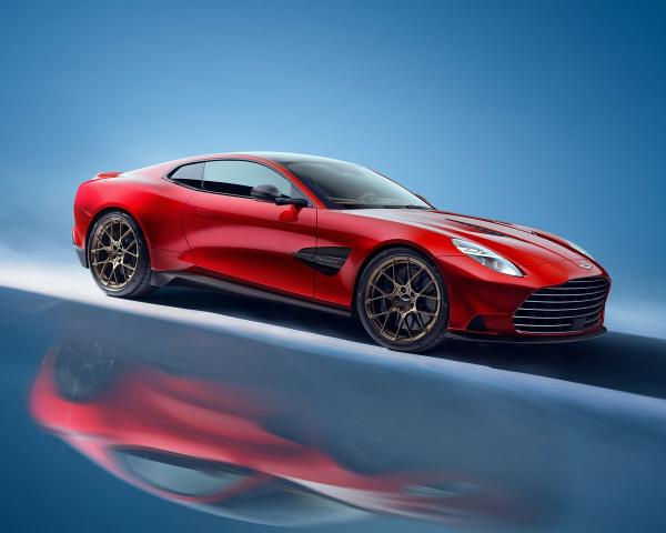 Фото Aston Martin Vanquish III Купе