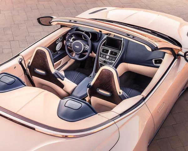 Фото Aston Martin DB11 I Кабриолет Volante