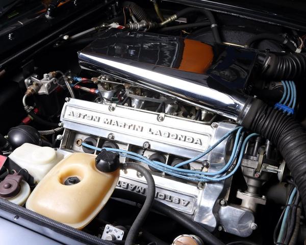Фото Aston Martin V8 Vantage I Кабриолет