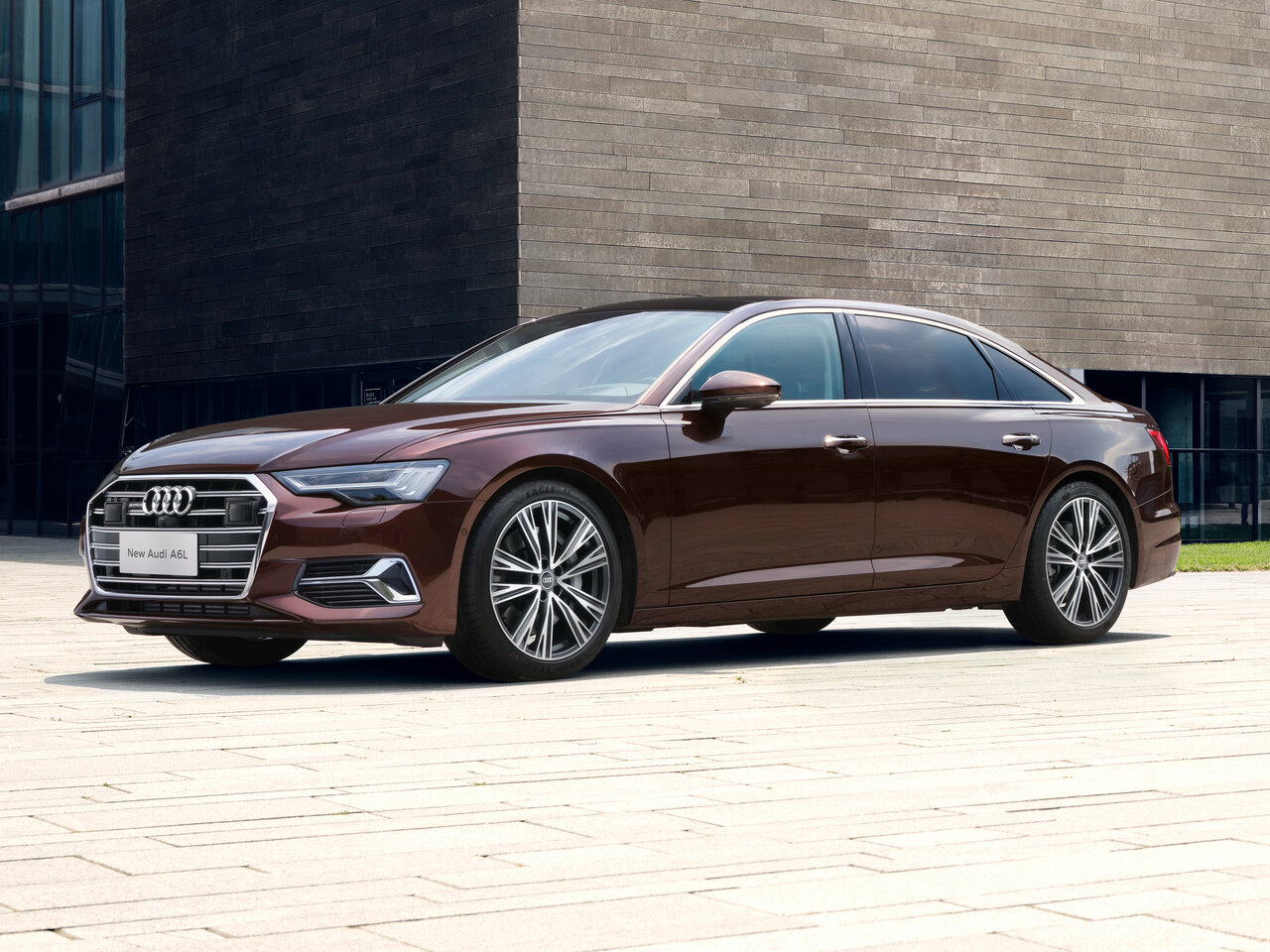 Фото Audi A6 V (C8) (China Market)