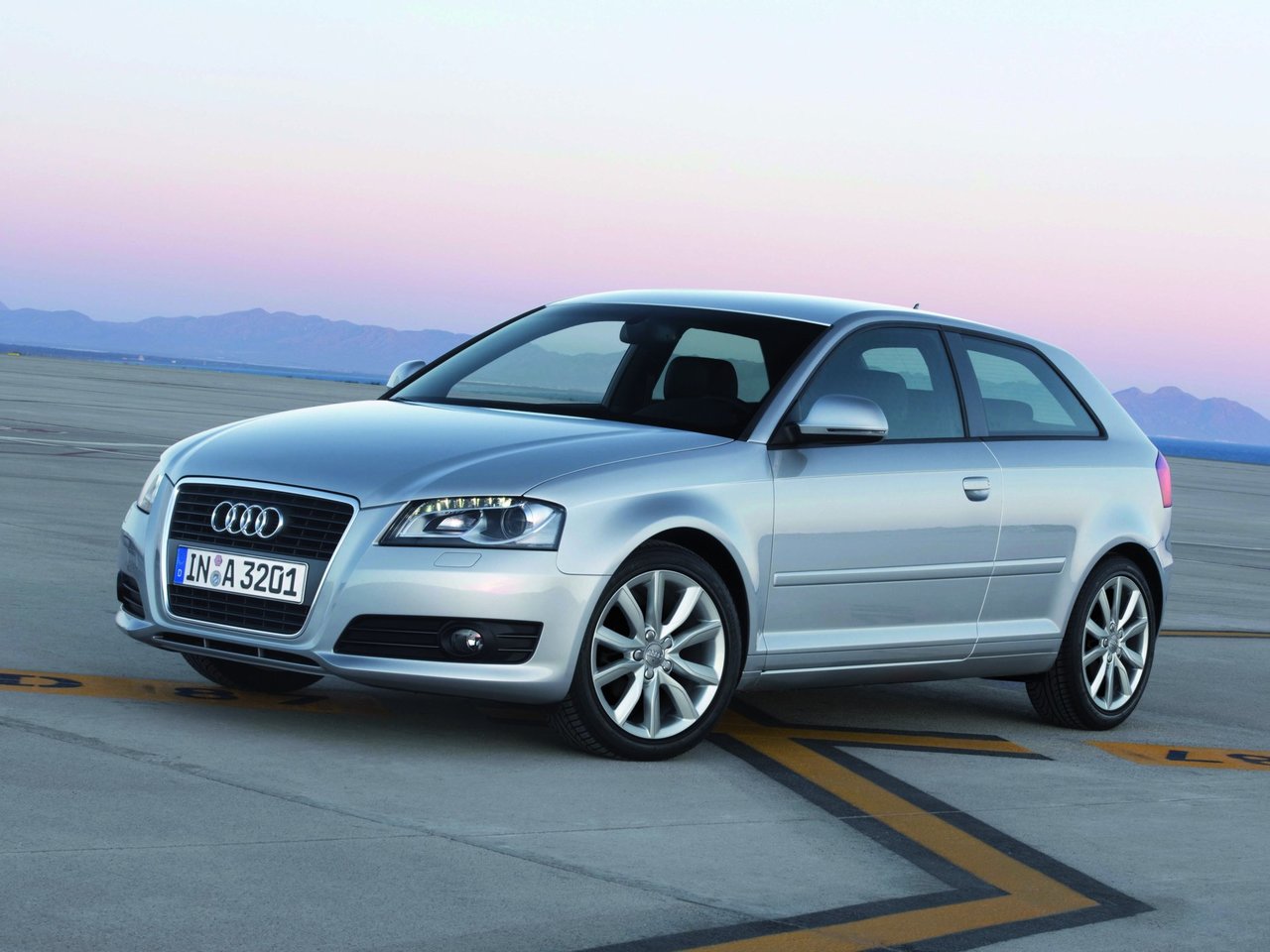 Фото Audi A3 II (8P) Рестайлинг 2